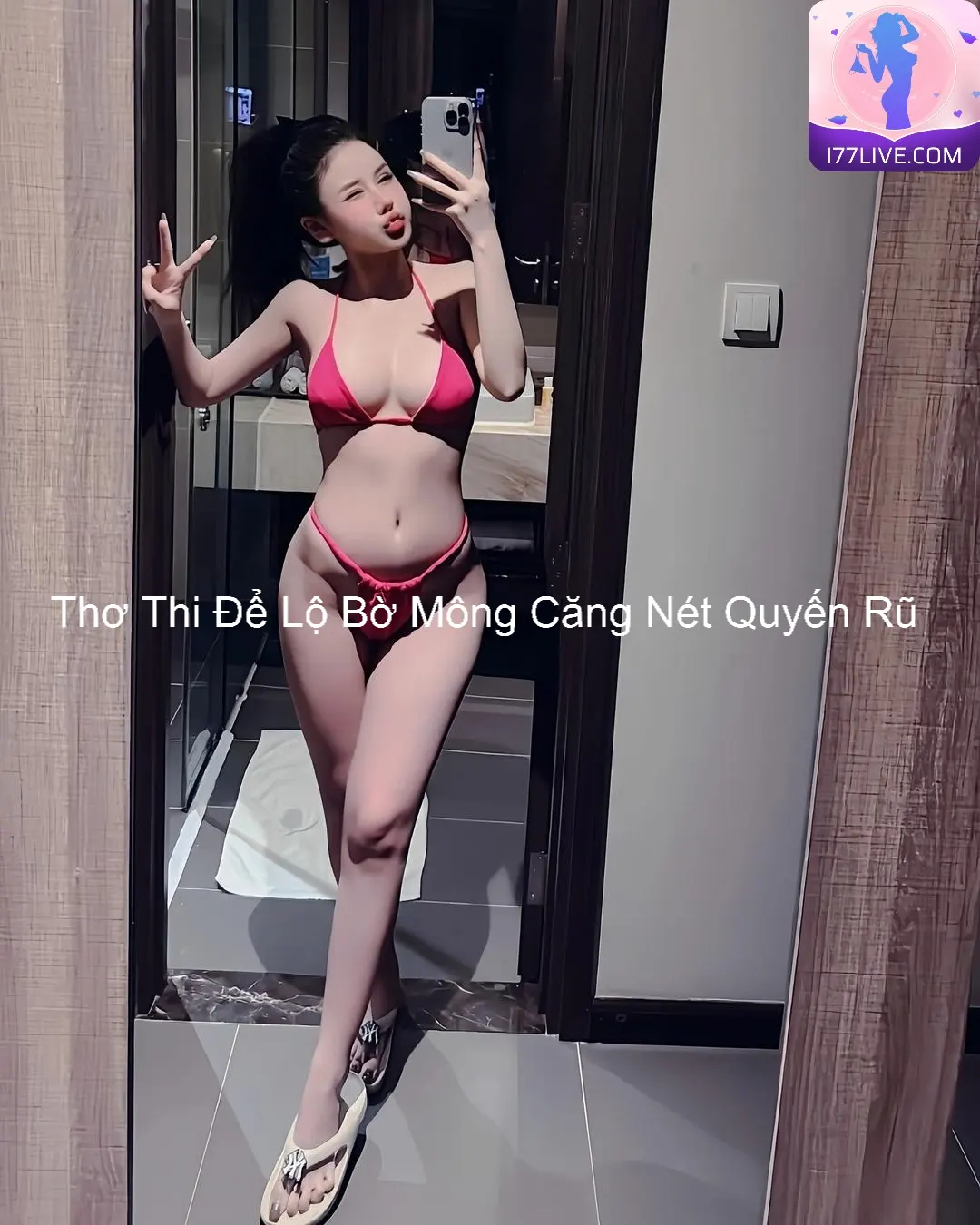 Thơ Thi để lộ bờ mông căng nét quyến rũ 6